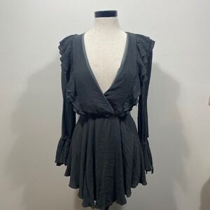 Here Comes‎ the Sun Dress Small Gray Ruffle Long Sleeve Deep V Neck Boho